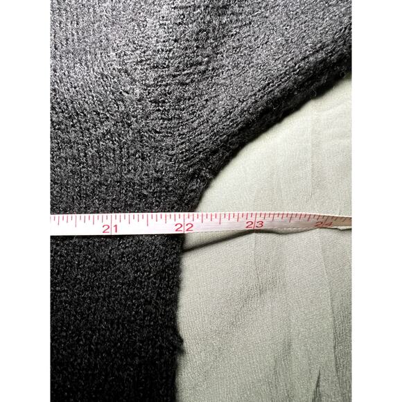 H&M black wool blend v neck comfy cozycore versatile minimalist sweater small - Picture 5 of 6